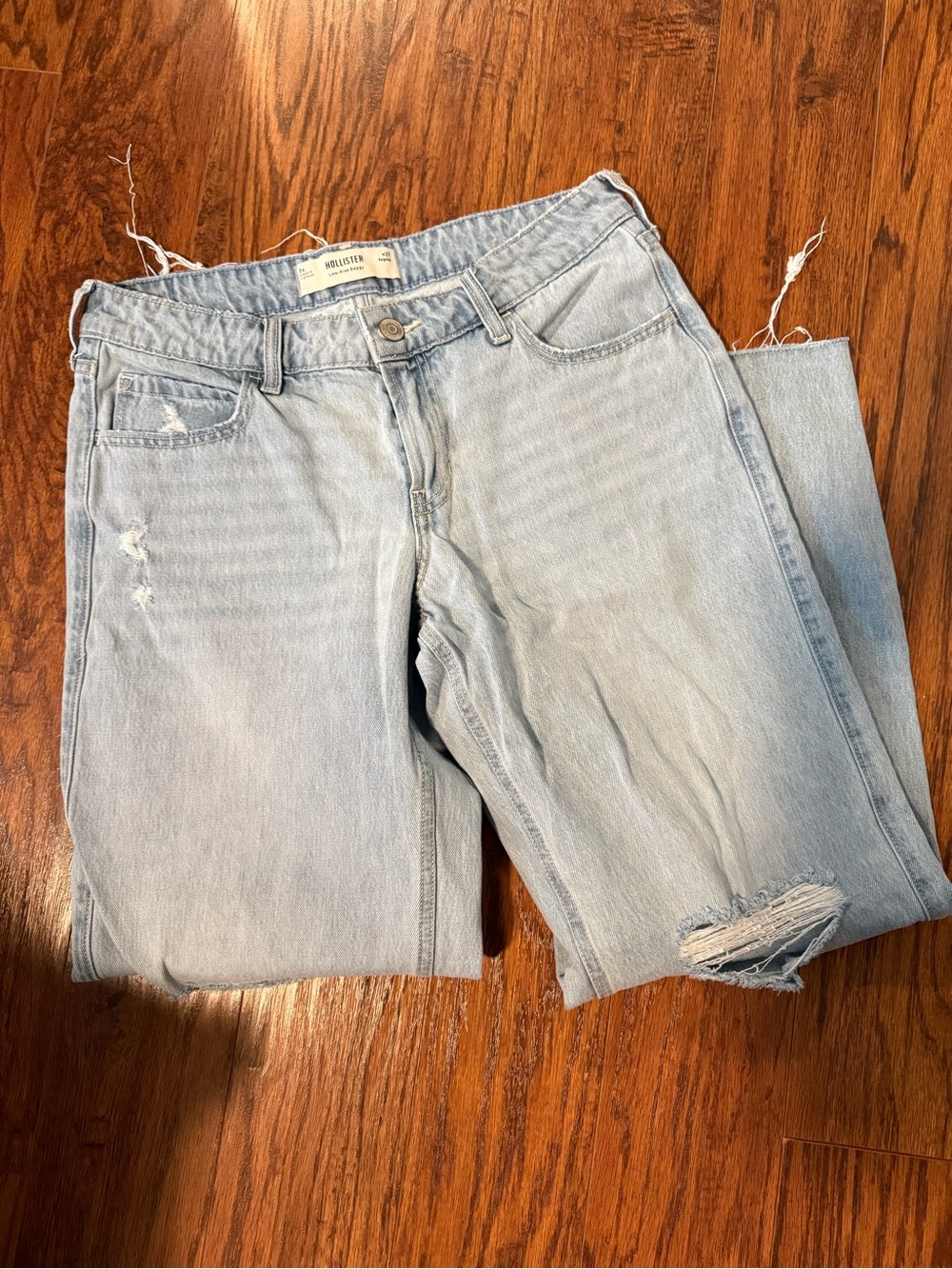 Hollister Low Rise Baggy Jeans